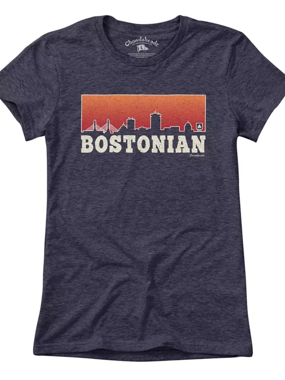 Chowdaheadz Women's Massachusetts Skyline T-Shirt NWT Size Small